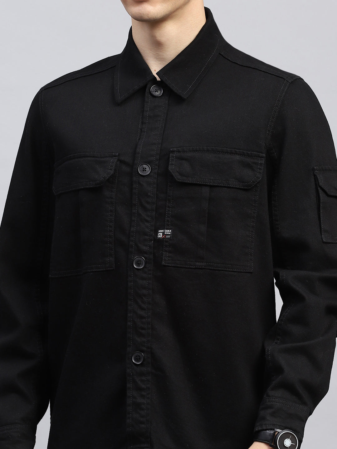 Men Black Solid Collar Full Sleeve Jacket