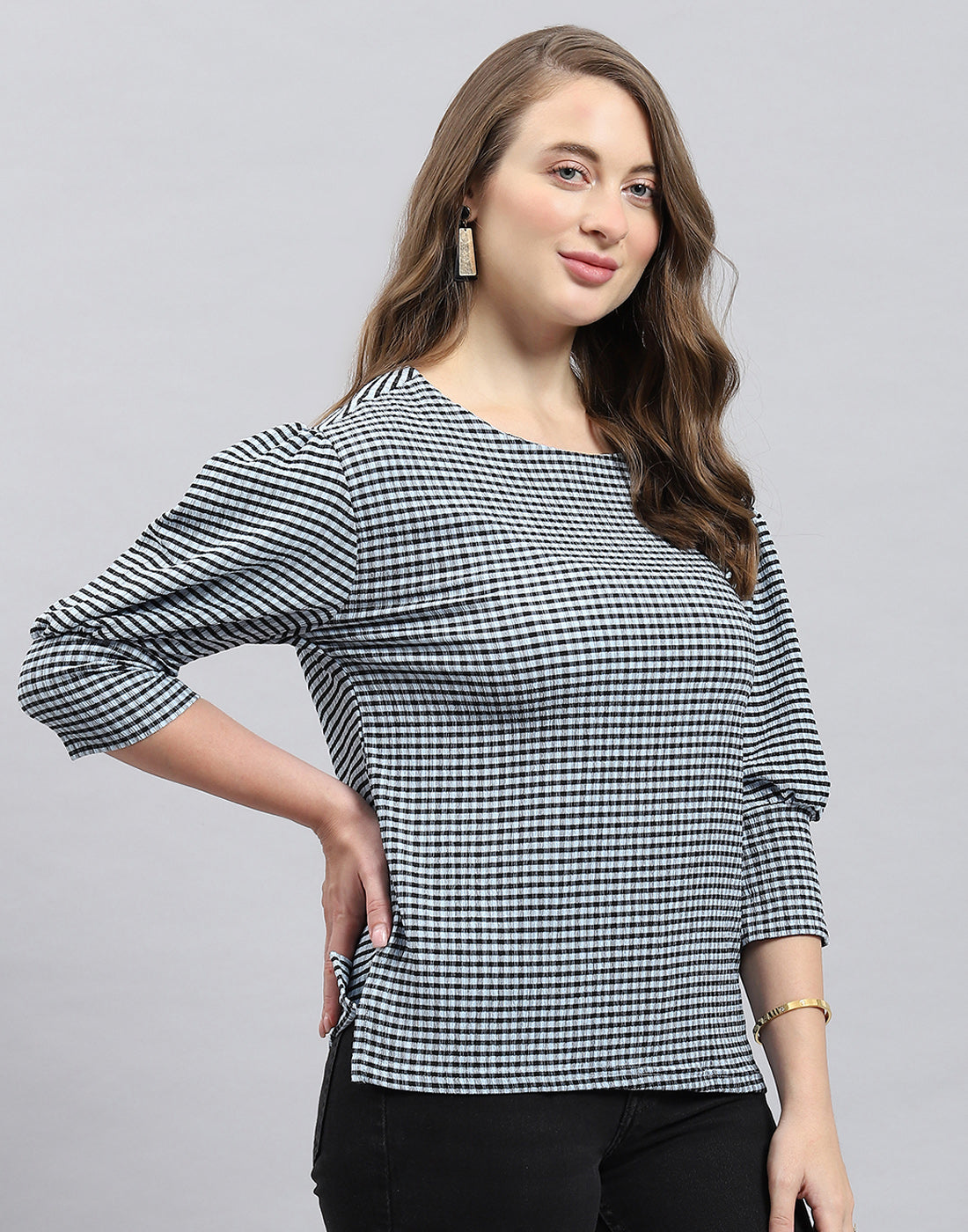 Women Black Check Round Neck 3/4th Sleeve Top