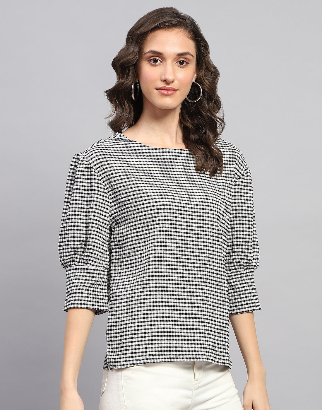 Women Black Check Round Neck 3/4th Sleeve Top