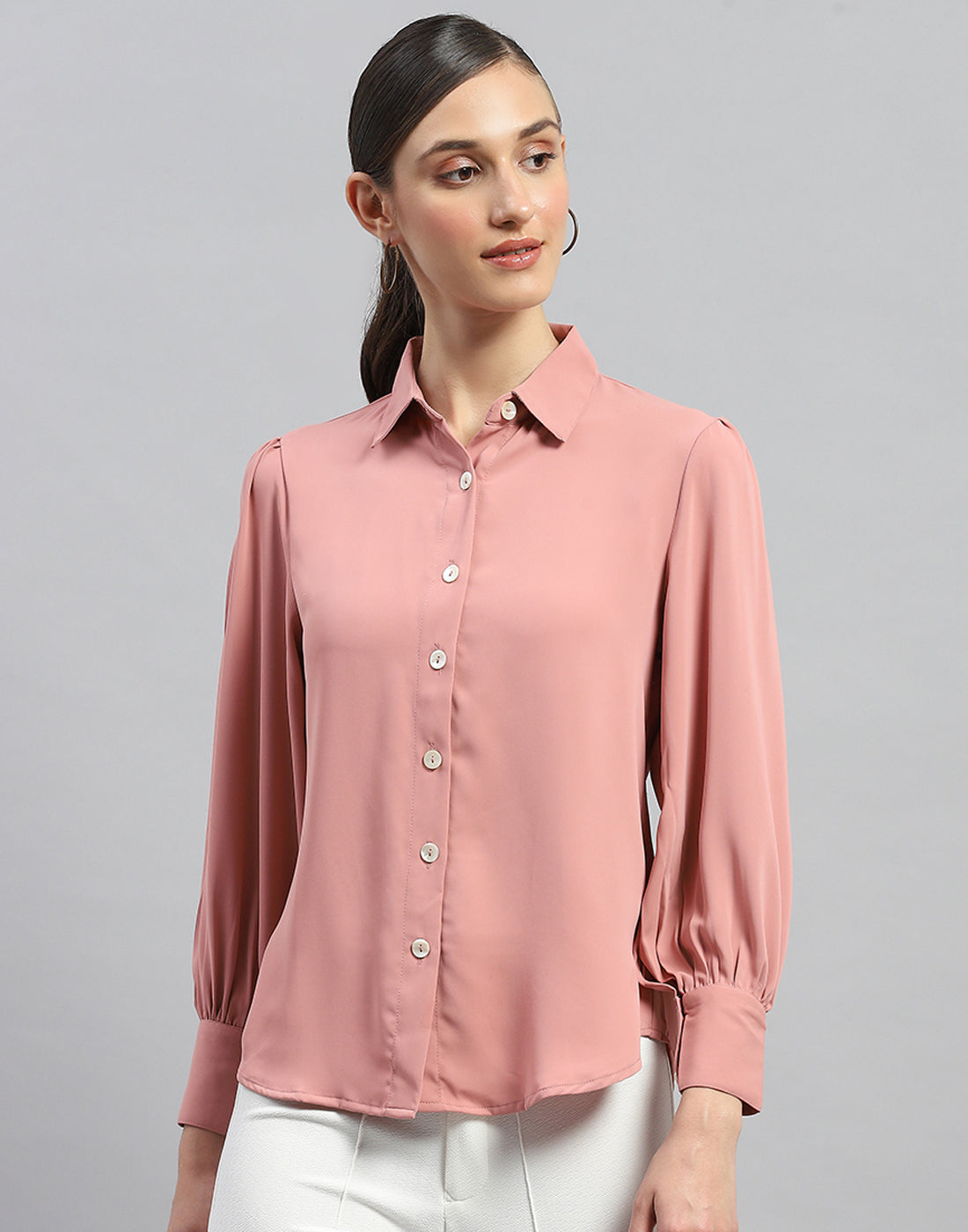 Women Pink Solid Collar Full Sleeve Winter Top