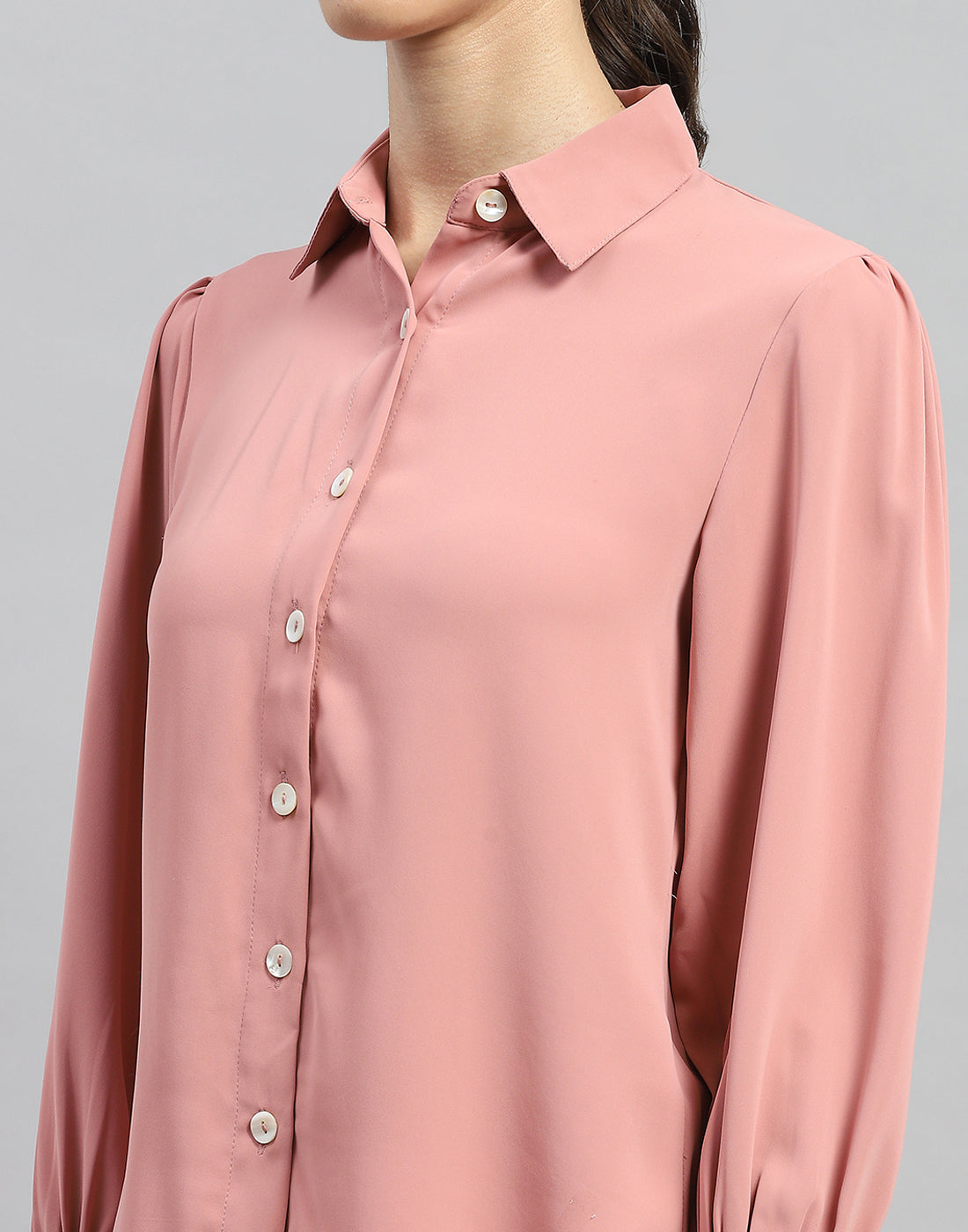 Women Pink Solid Collar Full Sleeve Winter Top