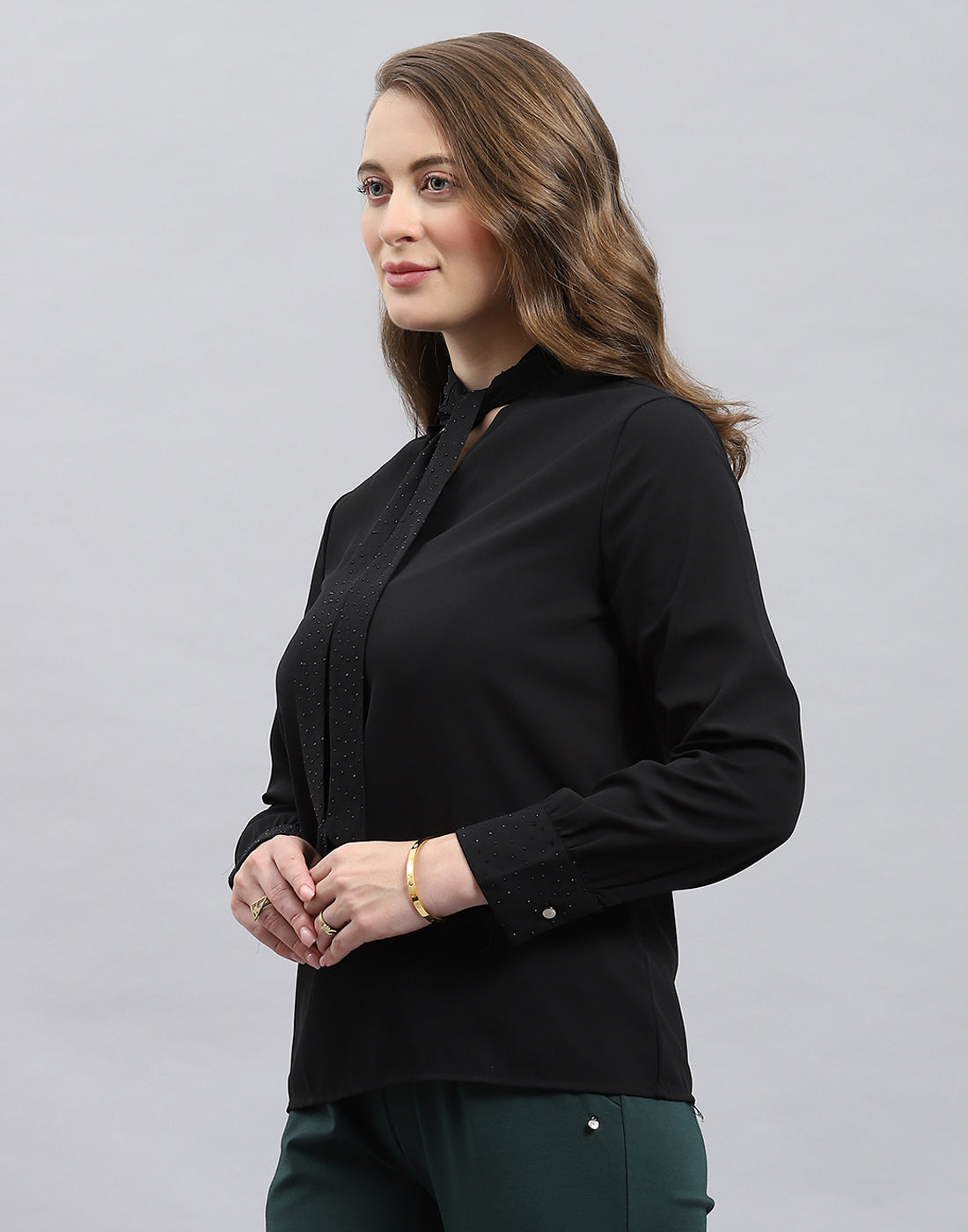 Women Black Solid Mock Neck Full Sleeve Winter Top