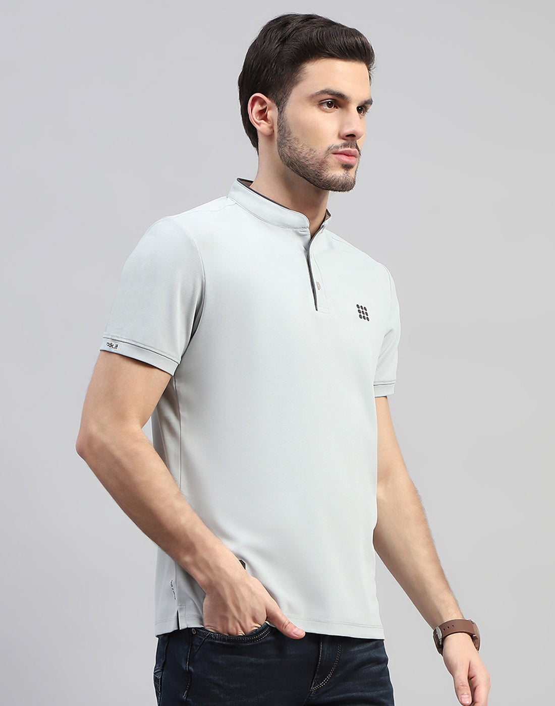 Men Grey Solid Mandarin Neck Half Sleeve T-Shirt