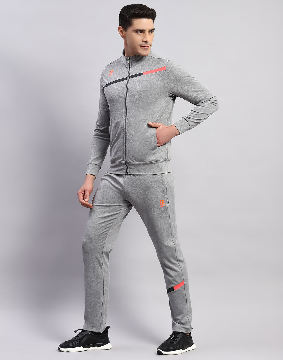 Men Grey Solid Mock Neck Full Sleeve Tracksuit