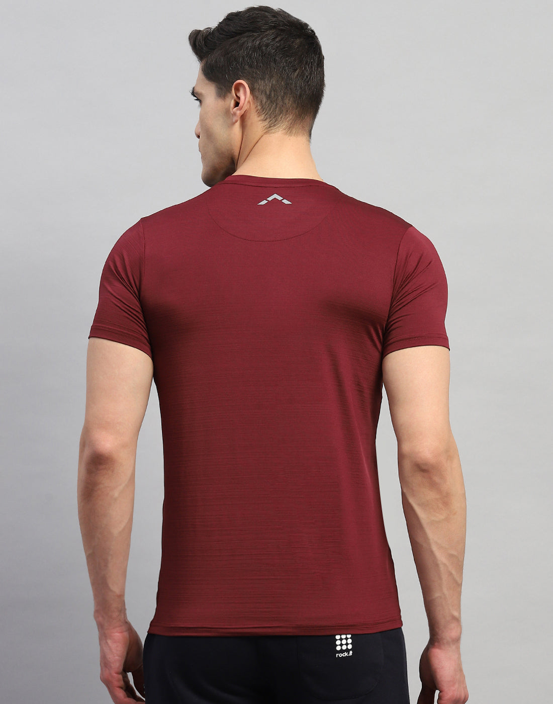 Men Maroon Self Design Round Neck Half Sleeve T-Shirt