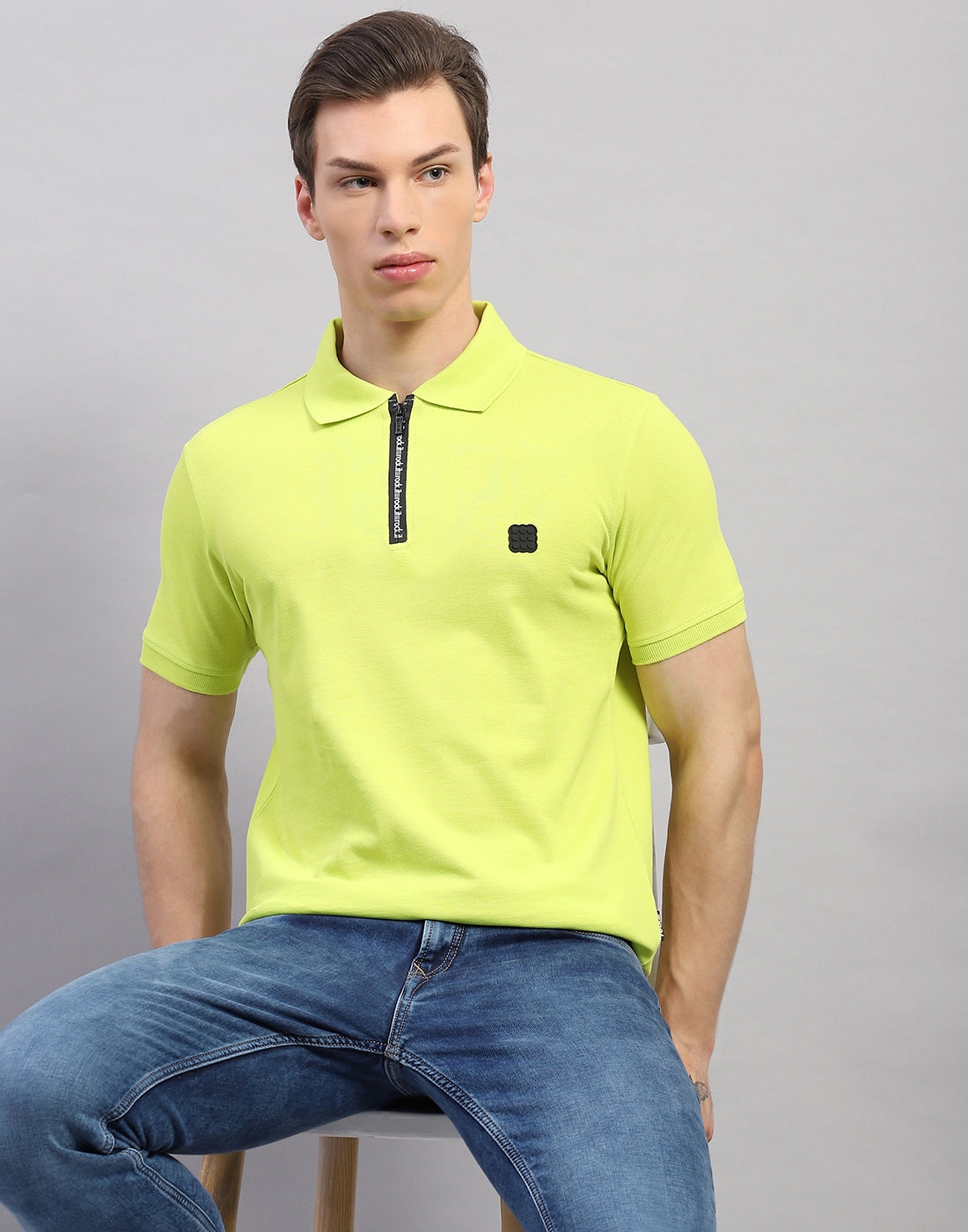 Men Green Solid Polo Collar Half Sleeve T-Shirt