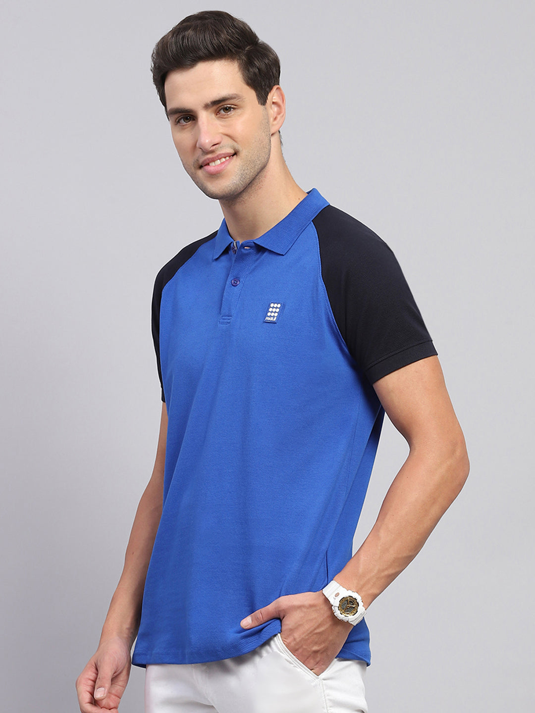 Men Blue Solid Collar Half Sleeve T-Shirt