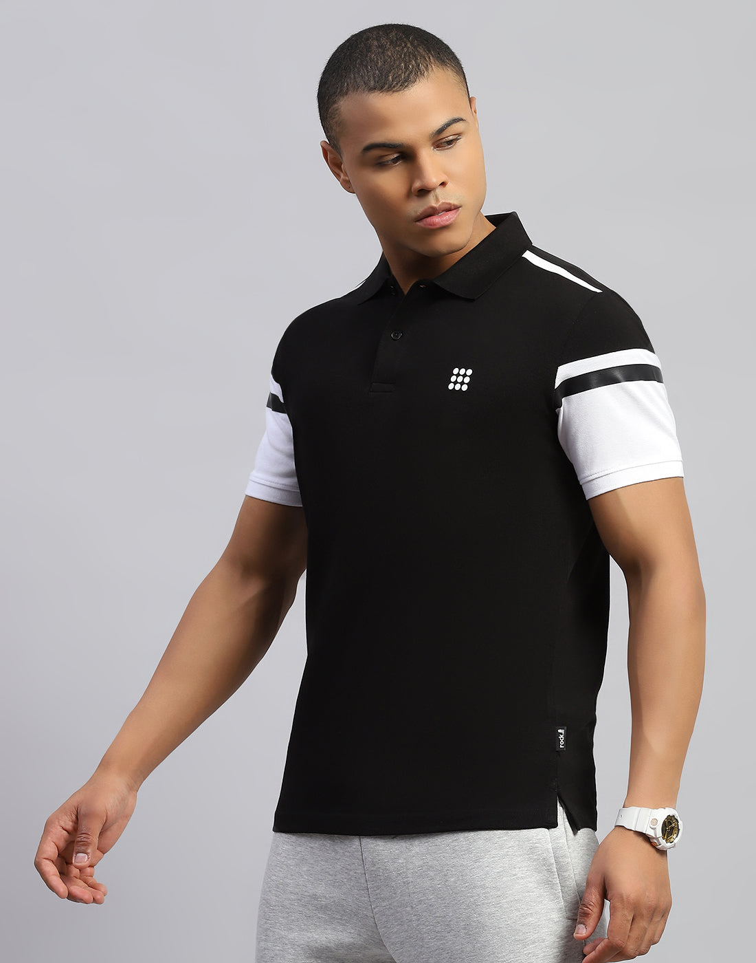 Men Black Solid Polo Collar Half Sleeve T-Shirt