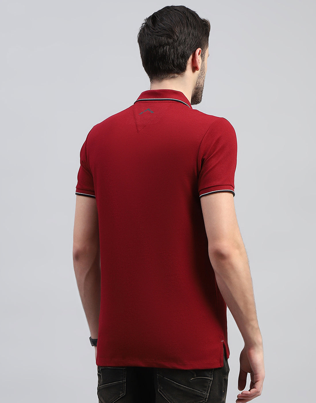 Men Maroon Solid Polo Collar Half Sleeve T-Shirt