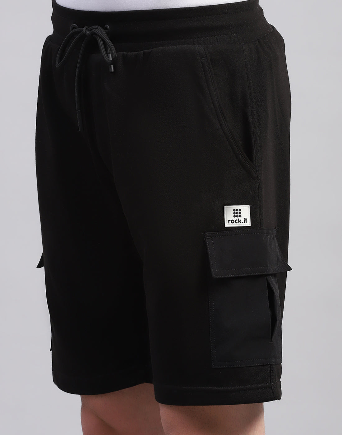 Men Black Solid Regular Fit Short