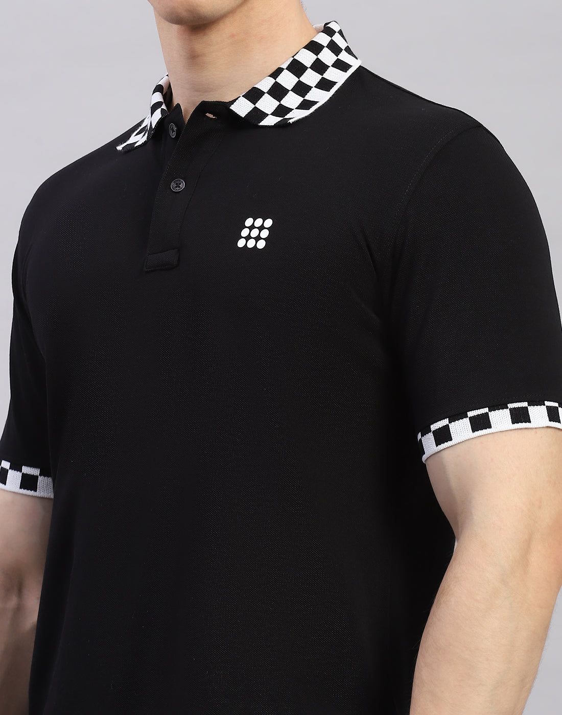 Men Black Solid Polo Collar Half Sleeve T-Shirt