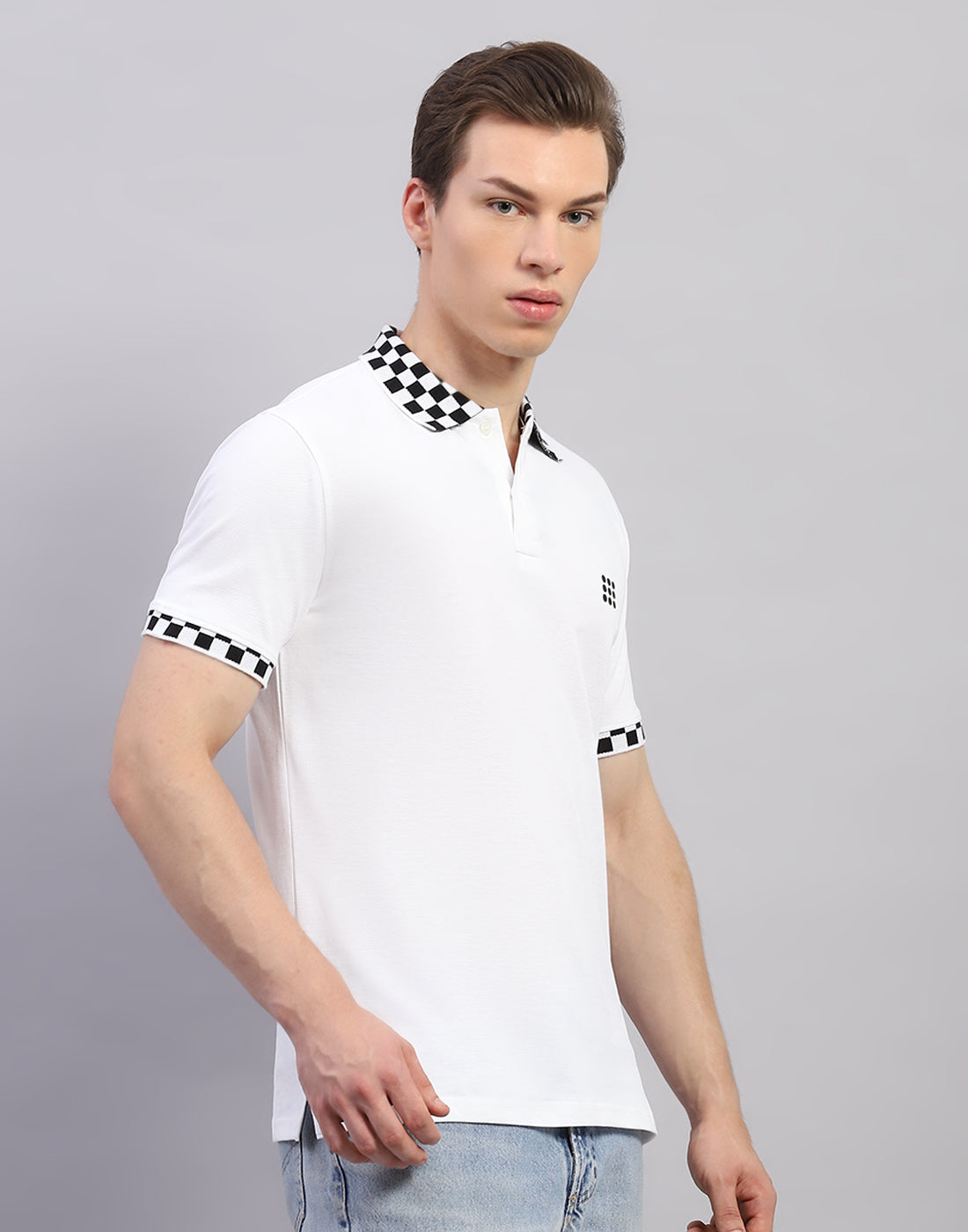 Men White Solid Polo Collar Half Sleeve T-Shirt