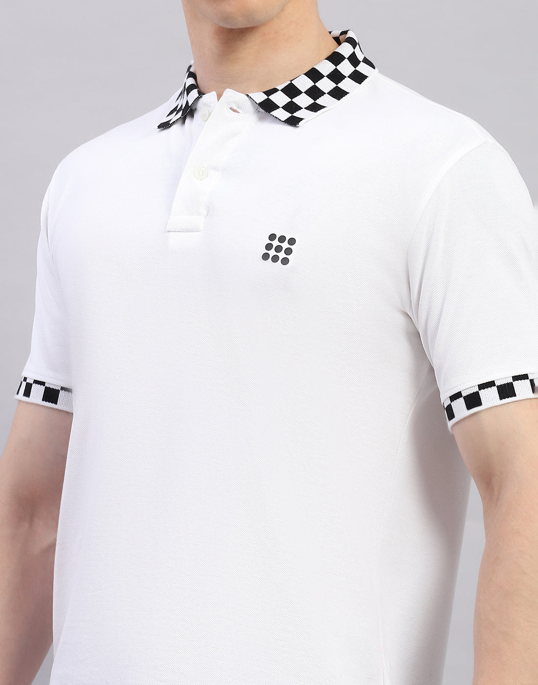 Men White Solid Polo Collar Half Sleeve T-Shirt