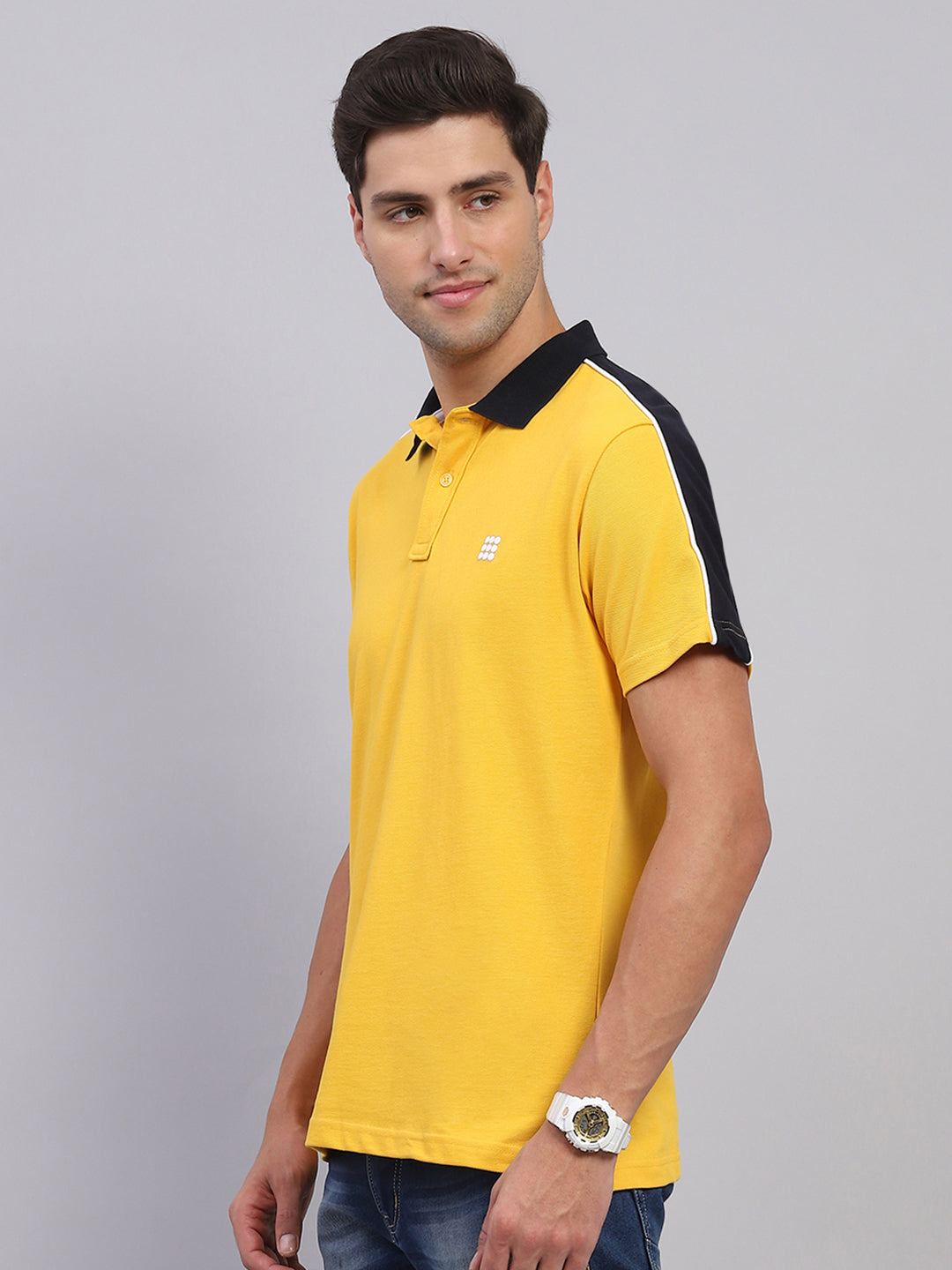 Men Mustard Solid Collar Half Sleeve T-Shirt