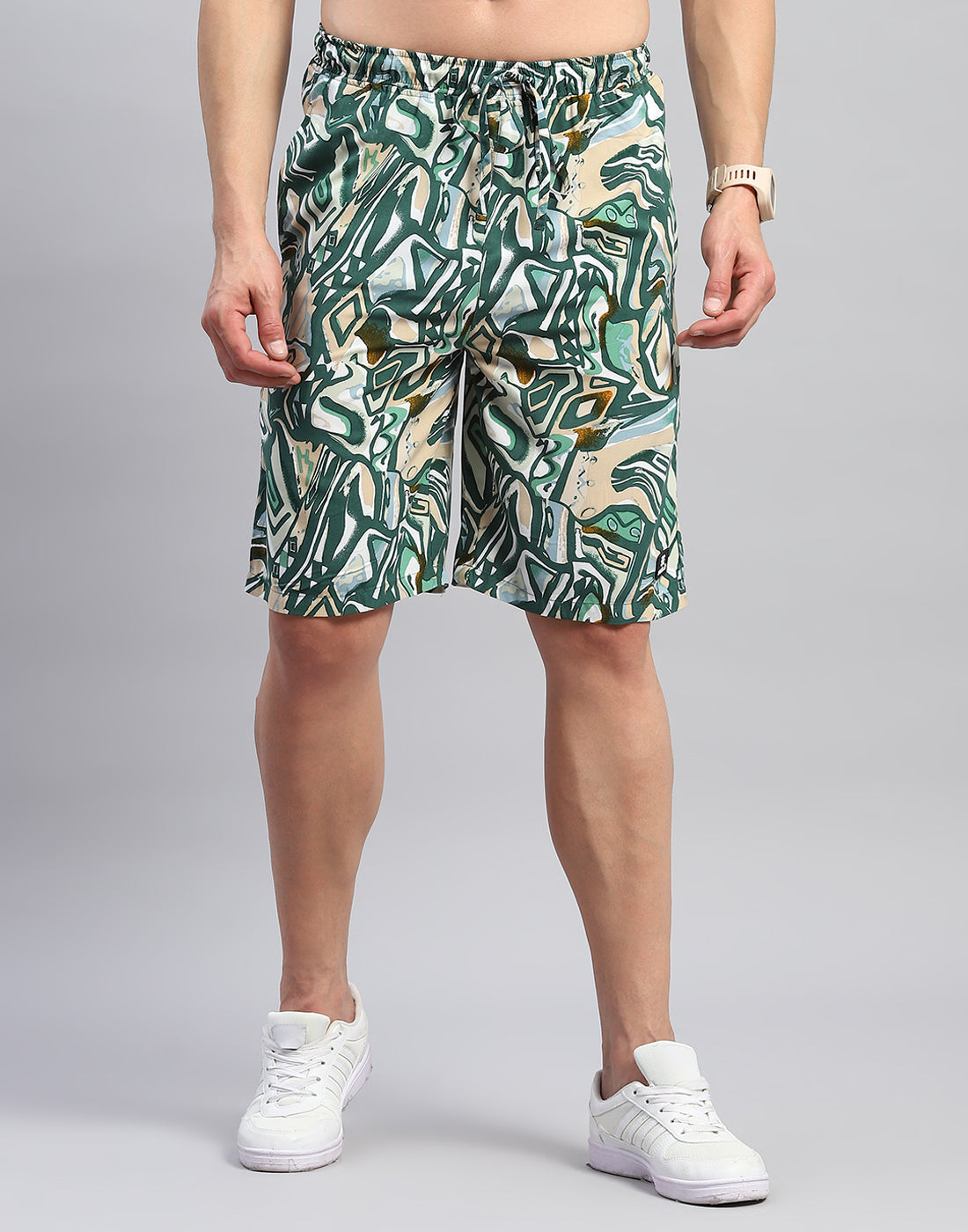 Men Green Printed Round Neck Half Sleeve Cords Set