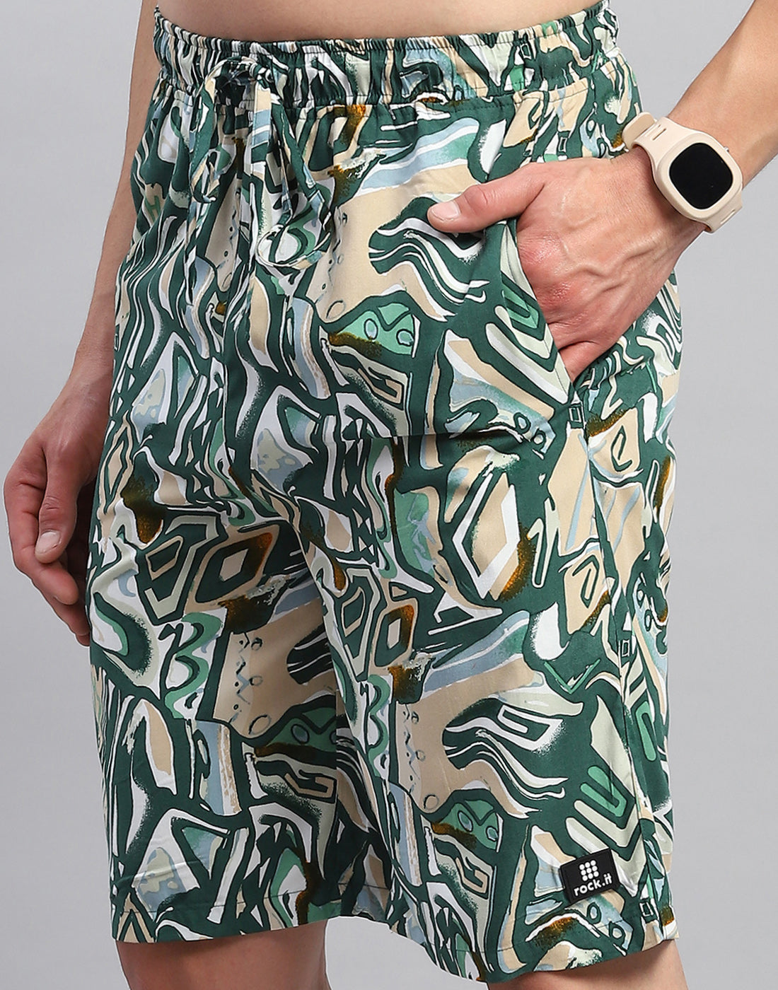 Men Green Printed Round Neck Half Sleeve Cords Set