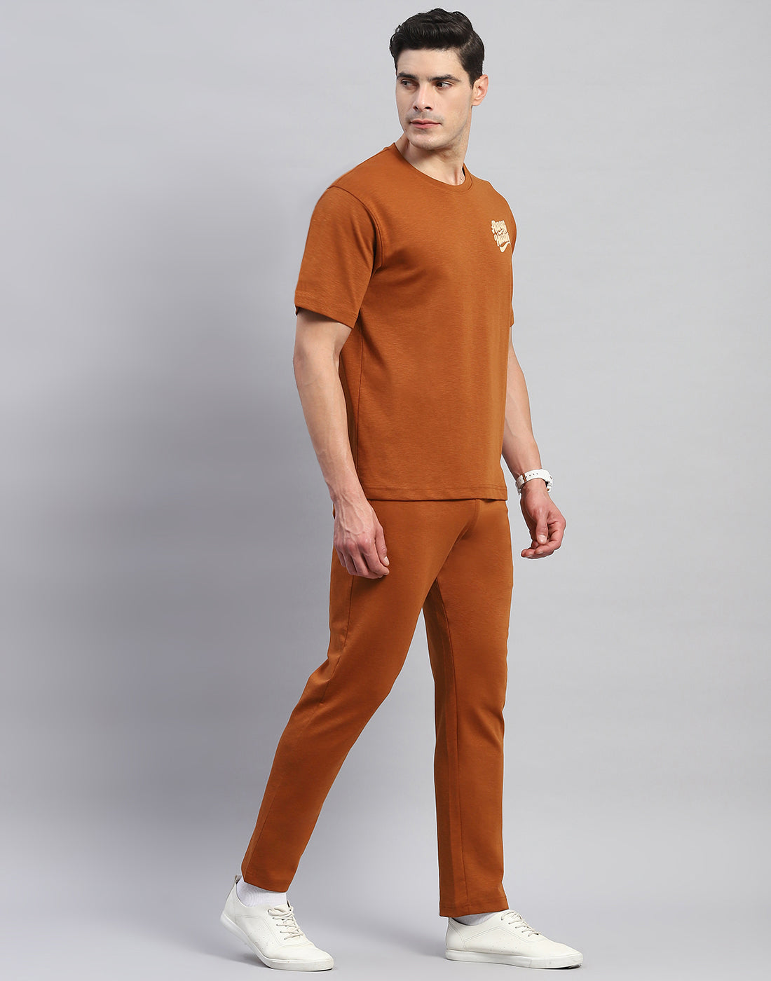 Men Rust Solid Round Neck Half Sleeve Lower Set