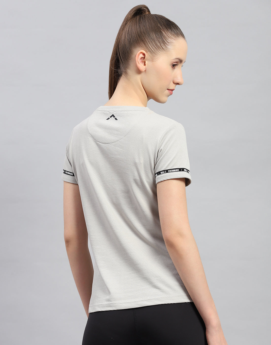 Women Grey Solid Round Neck Half Sleeve Top