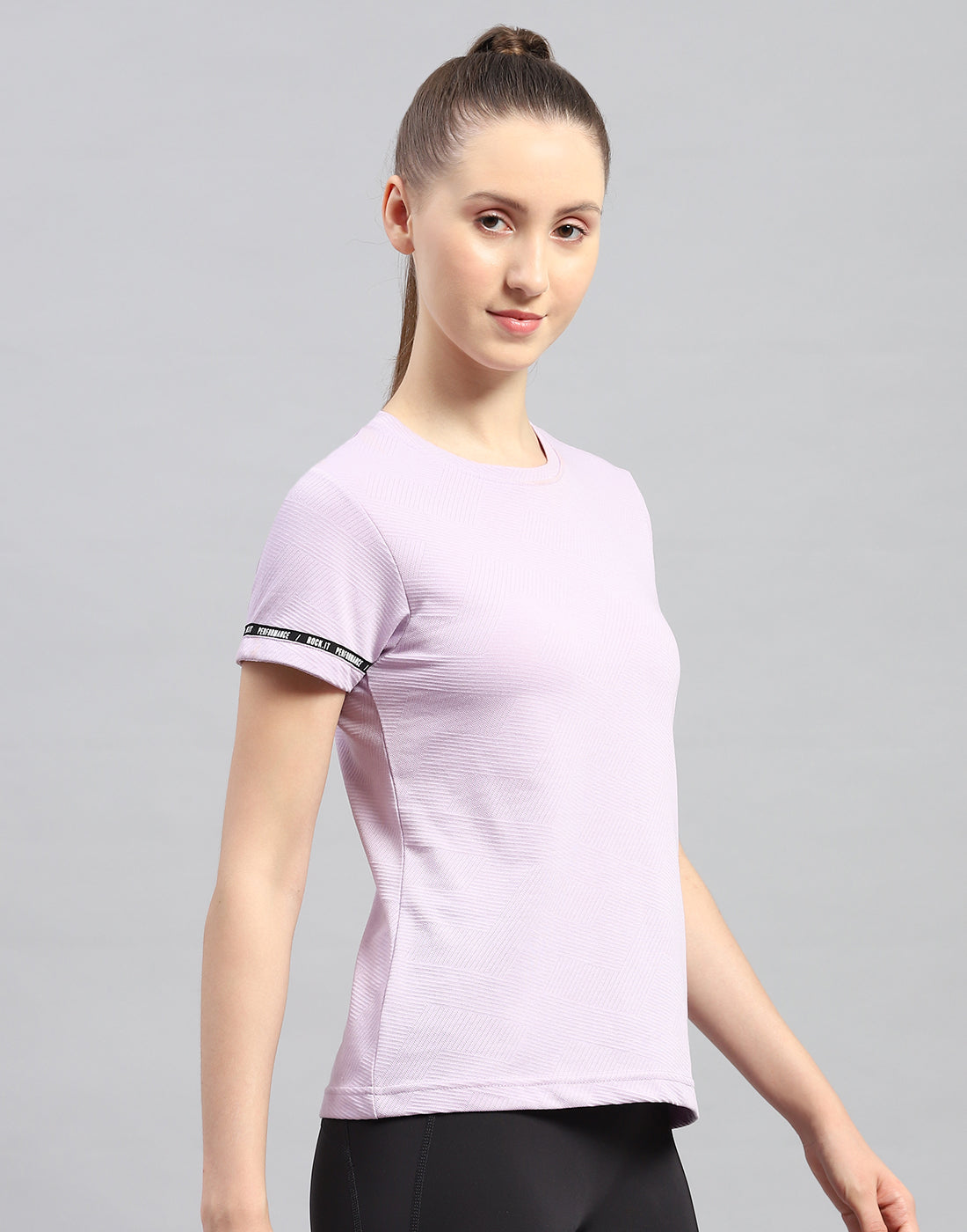 Women Purple Solid Round Neck Half Sleeve Top