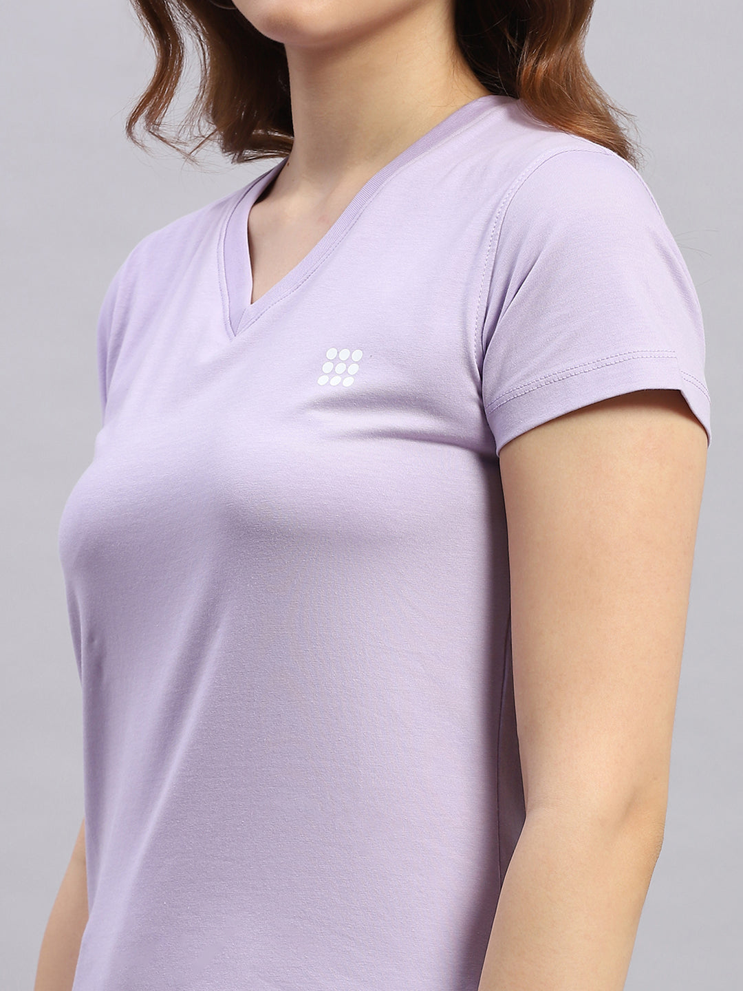 Women Purple Solid V Neck Half Sleeve Top