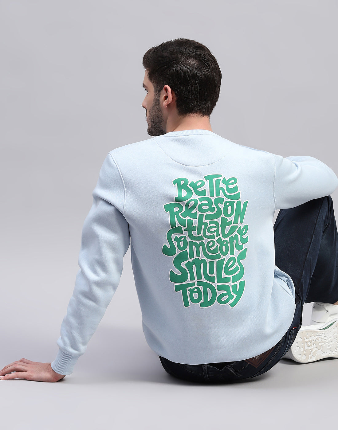 Men Sky Blue Printed Round Neck Full Sleeve Sweatshirt