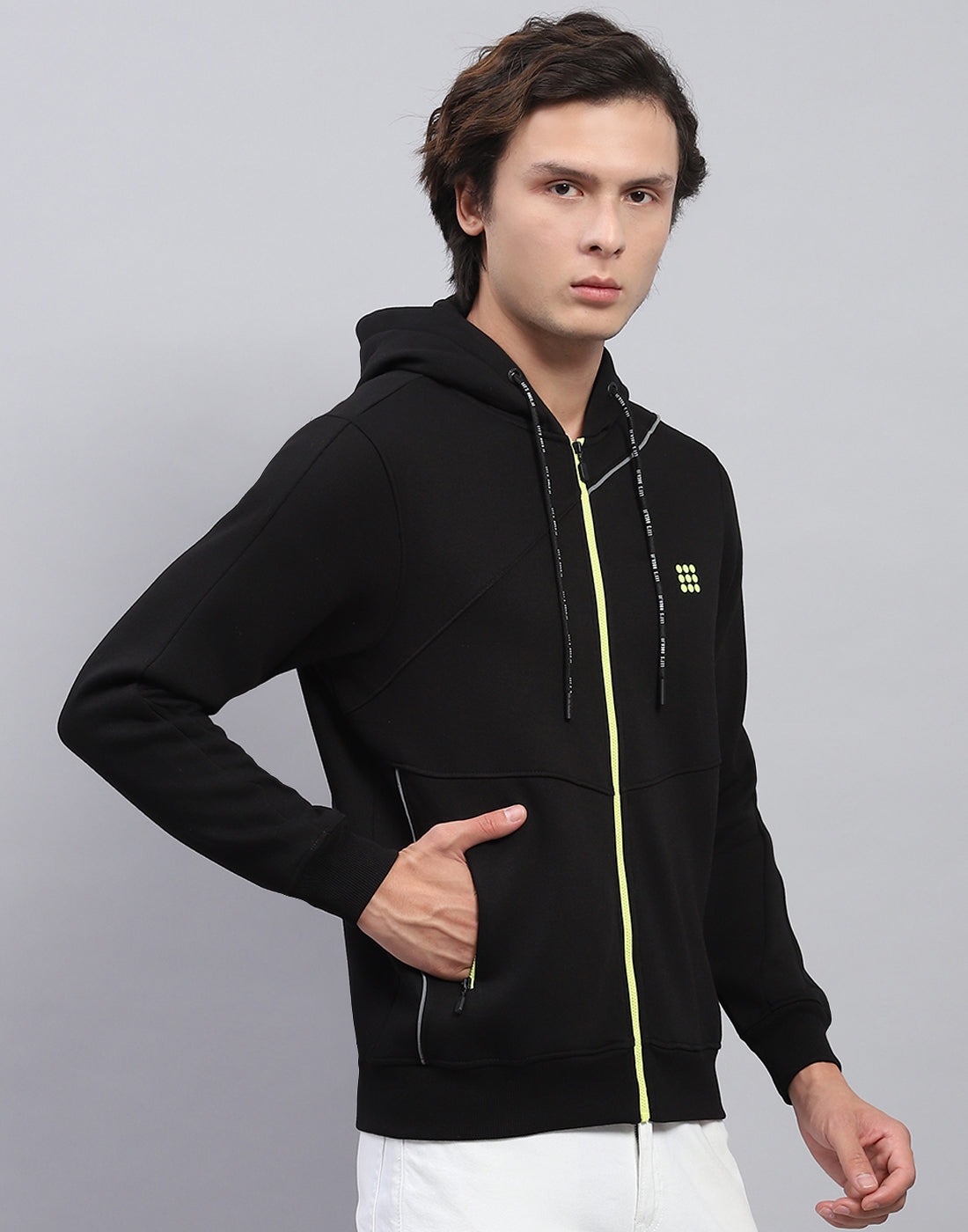 Men Black Solid Hooded Full Sleeve Sweatshirt