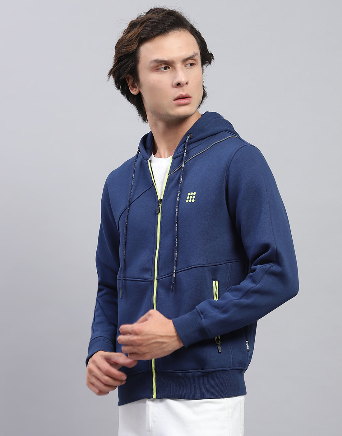 Men Navy Blue Solid Hooded Full Sleeve Sweatshirt