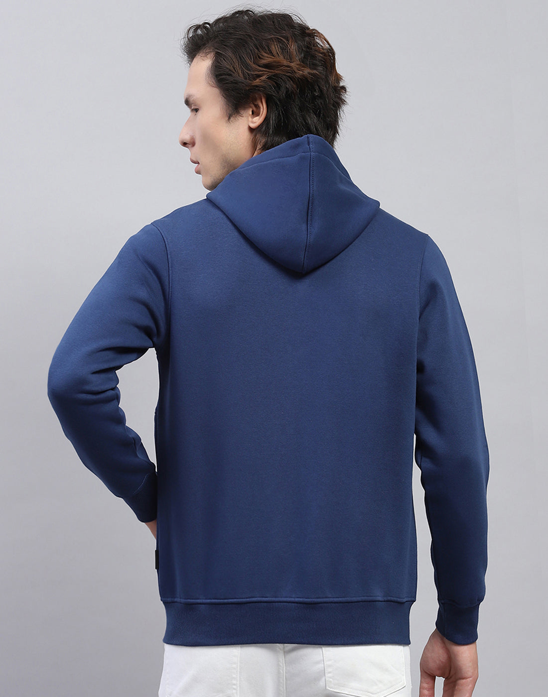 Men Navy Blue Solid Hooded Full Sleeve Sweatshirt