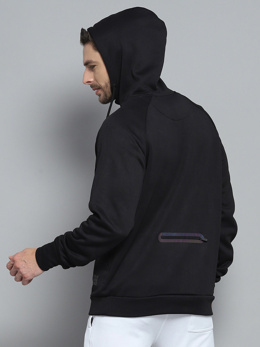 Men Black Solid Hooded Full Sleeve Sweatshirt