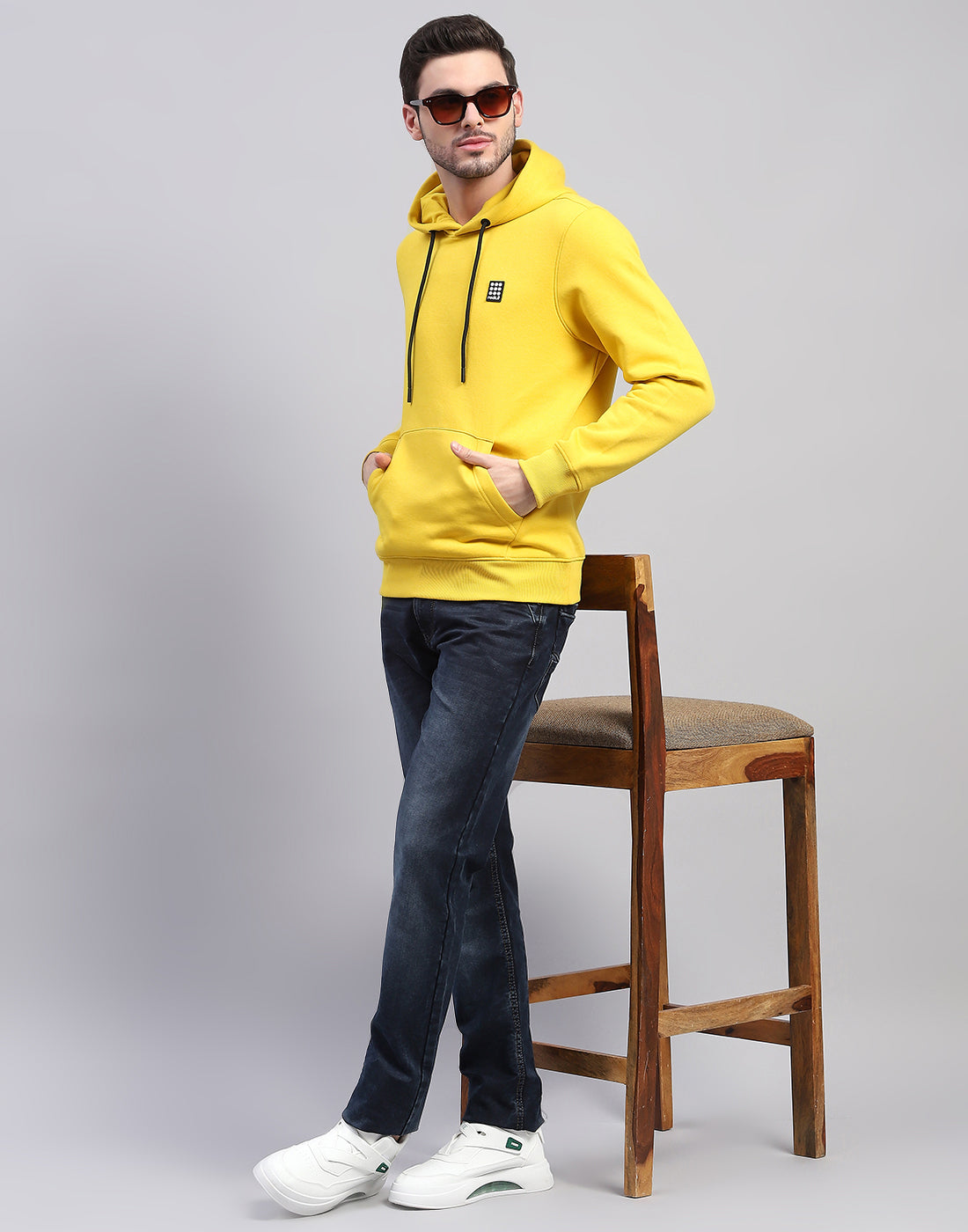 Men Yellow Solid Hooded Full Sleeve Sweatshirt