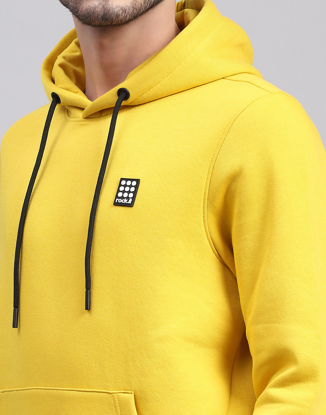 Men Yellow Solid Hooded Full Sleeve Sweatshirt