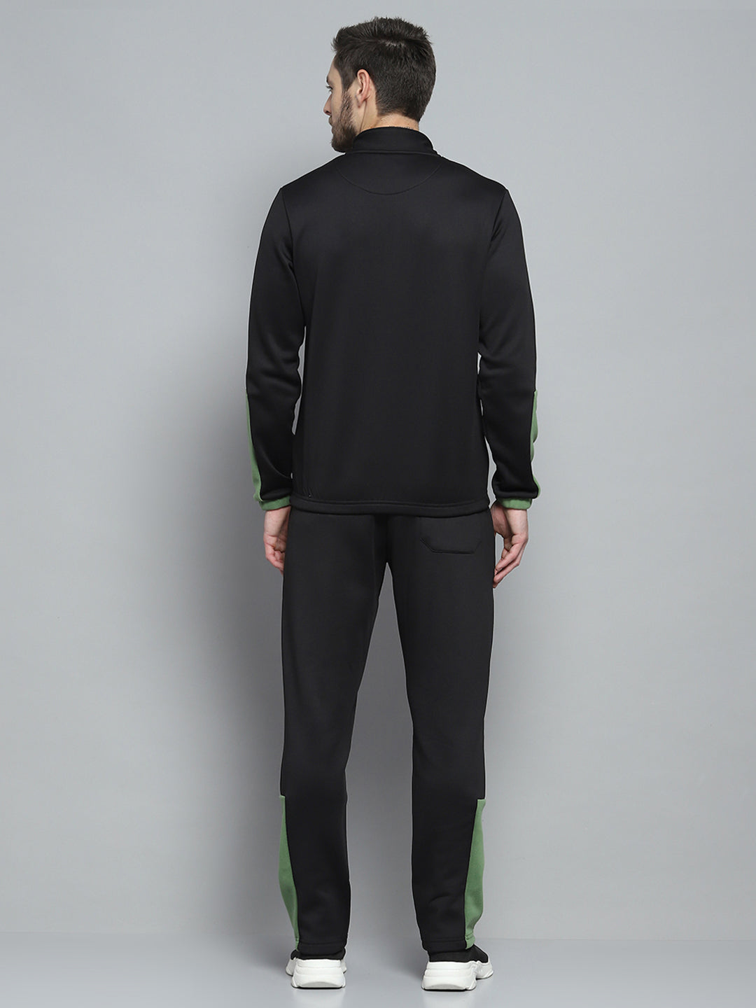 Men Black Solid Mock Neck Full Sleeve Winter Tracksuit