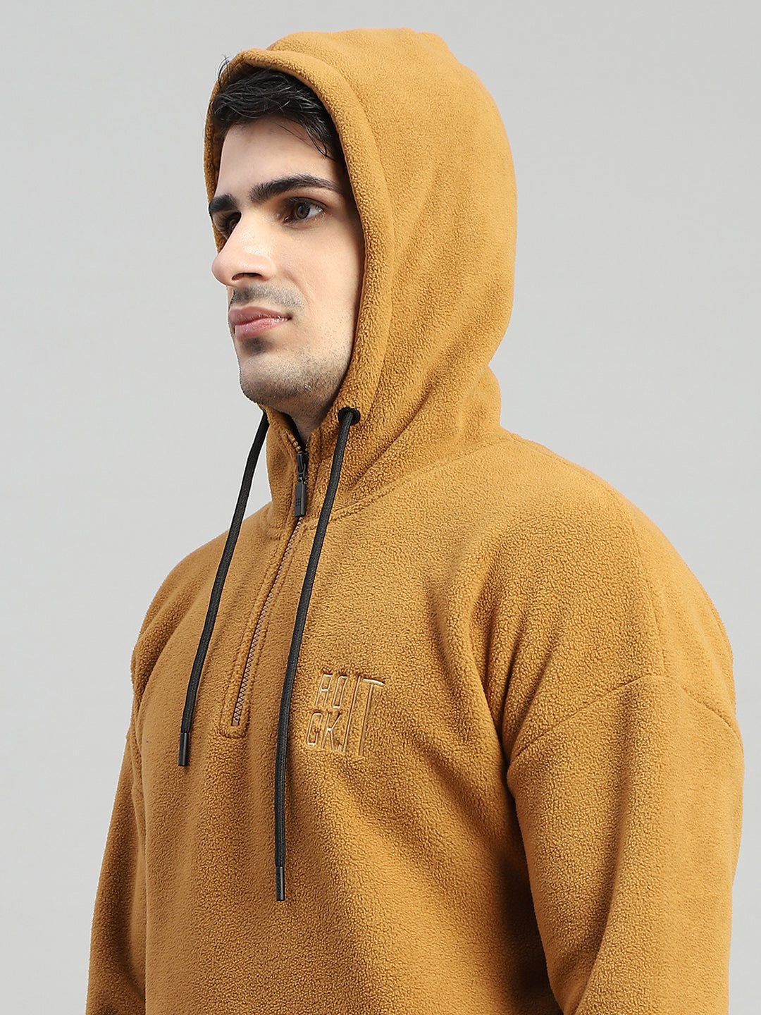 Men Brown Solid Hooded Full Sleeve Winter Tracksuit