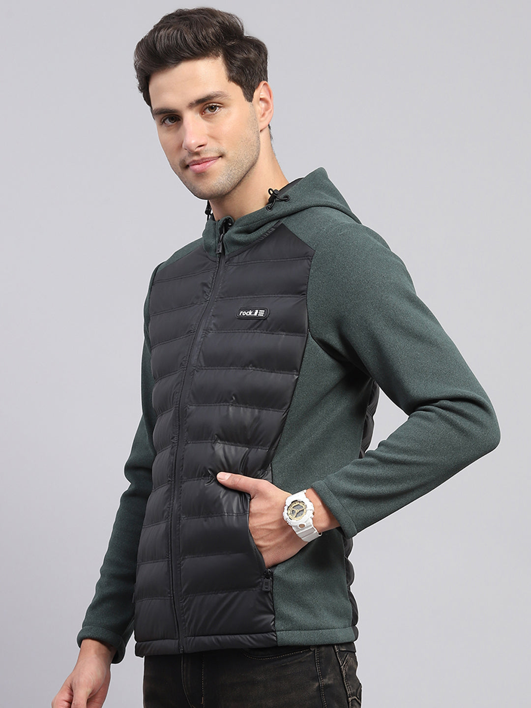 Men Green Solid Hooded Full Sleeve Jacket