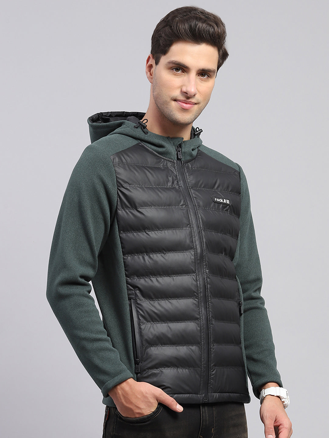 Men Green Solid Hooded Full Sleeve Jacket