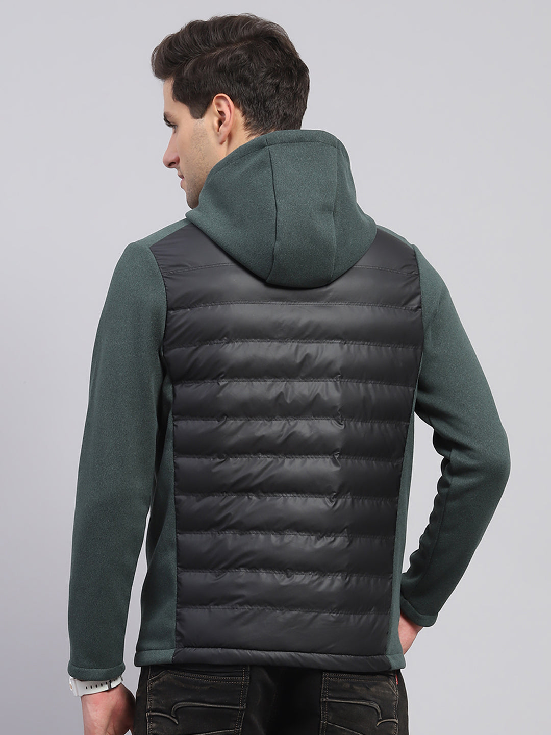 Men Green Solid Hooded Full Sleeve Jacket