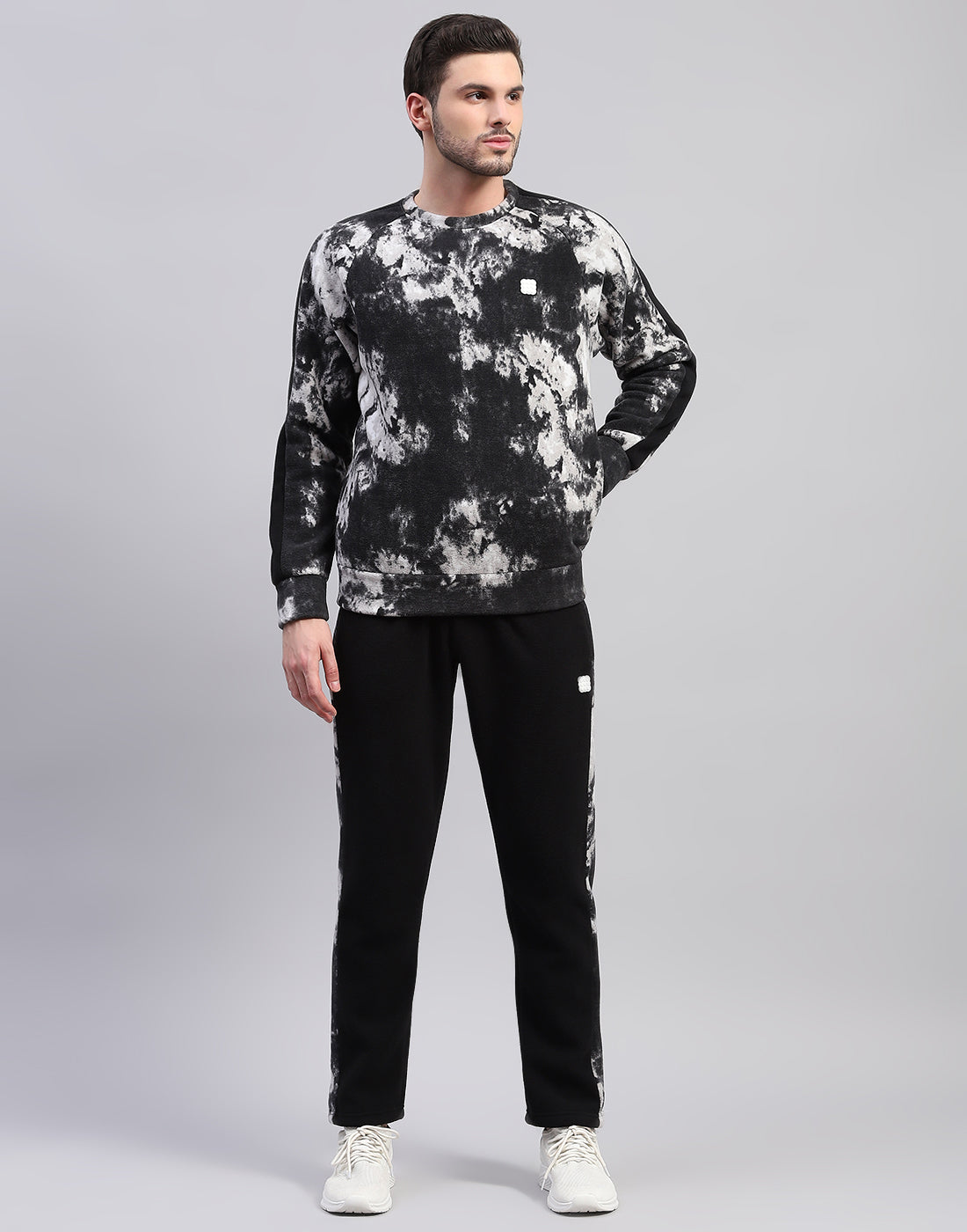 Men Black Printed Round Neck Full Sleeve Tracksuit