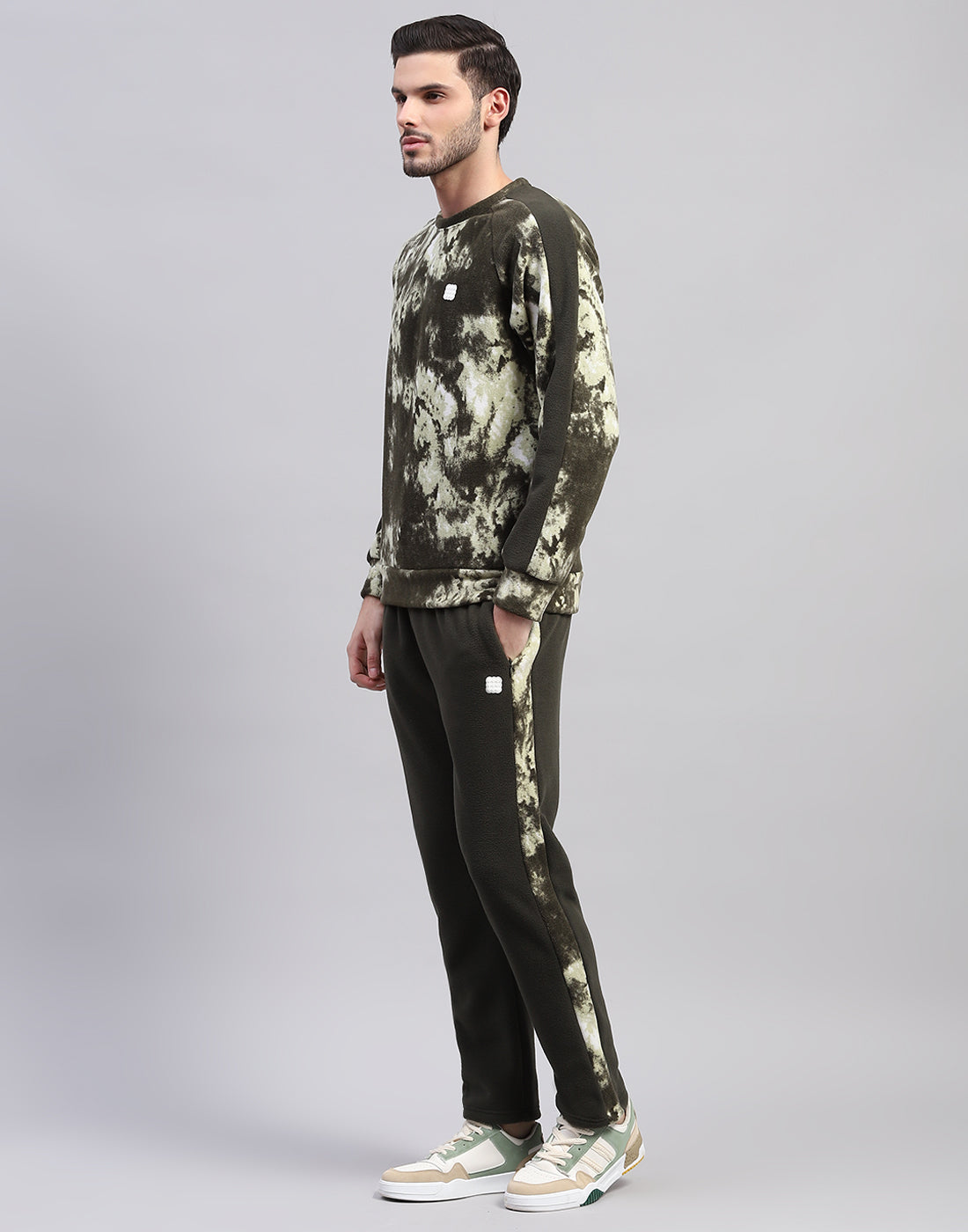 Men Olive Printed Round Neck Full Sleeve Tracksuit