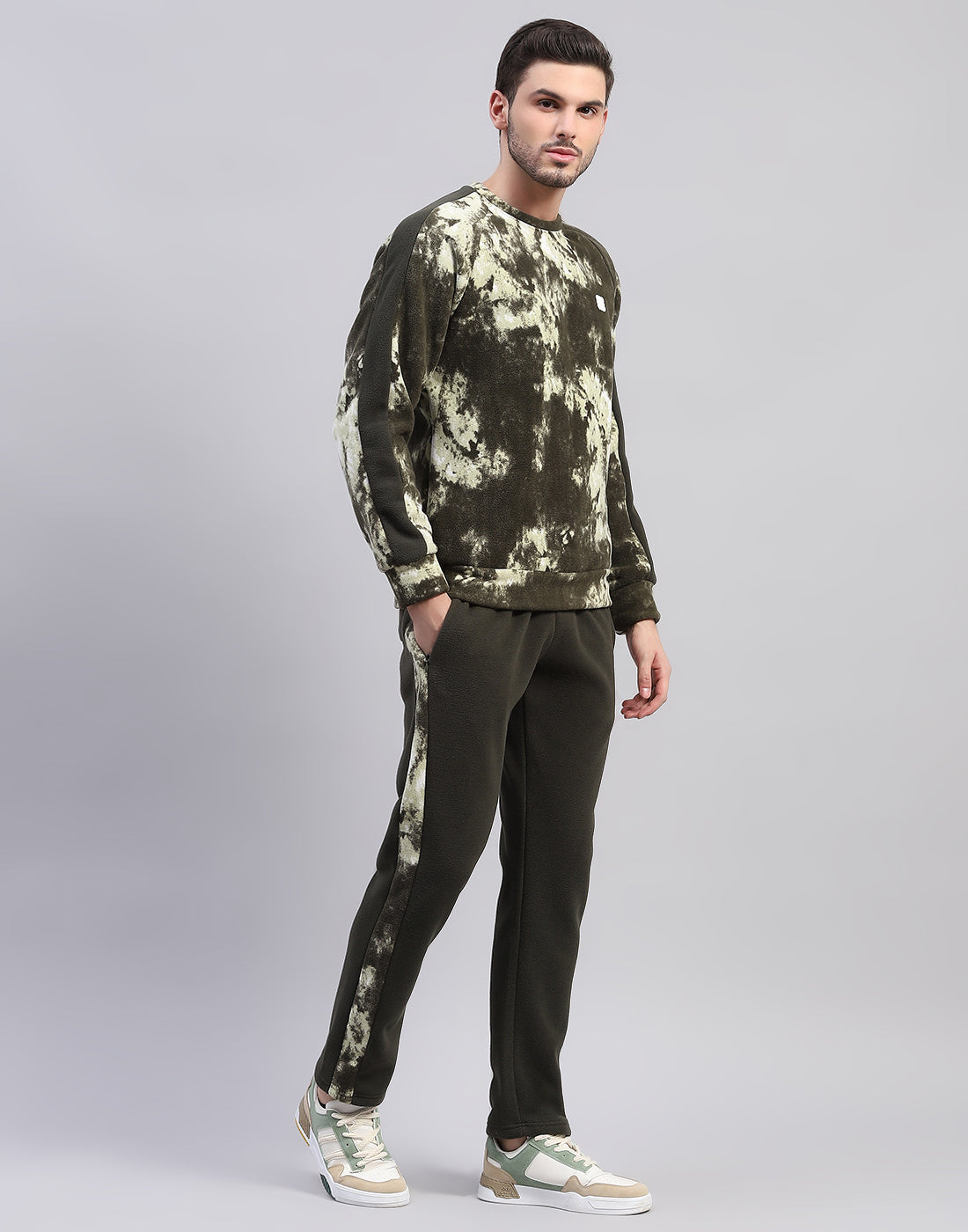 Men Olive Printed Round Neck Full Sleeve Tracksuit