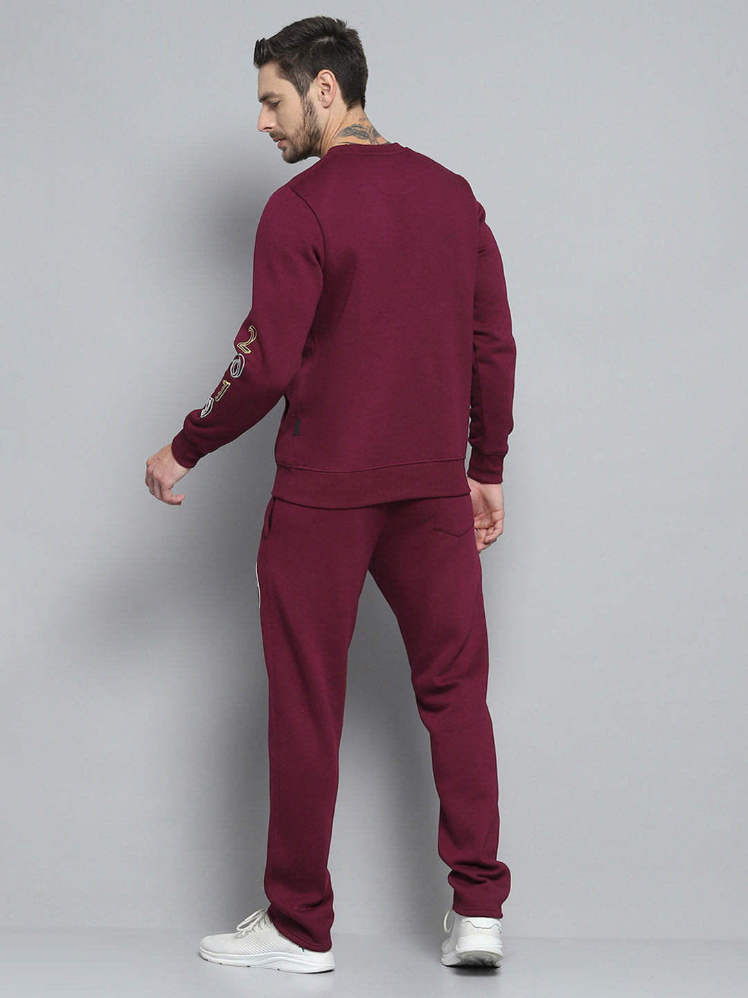 Men Maroon Printed Round Neck Full Sleeve Winter Tracksuit