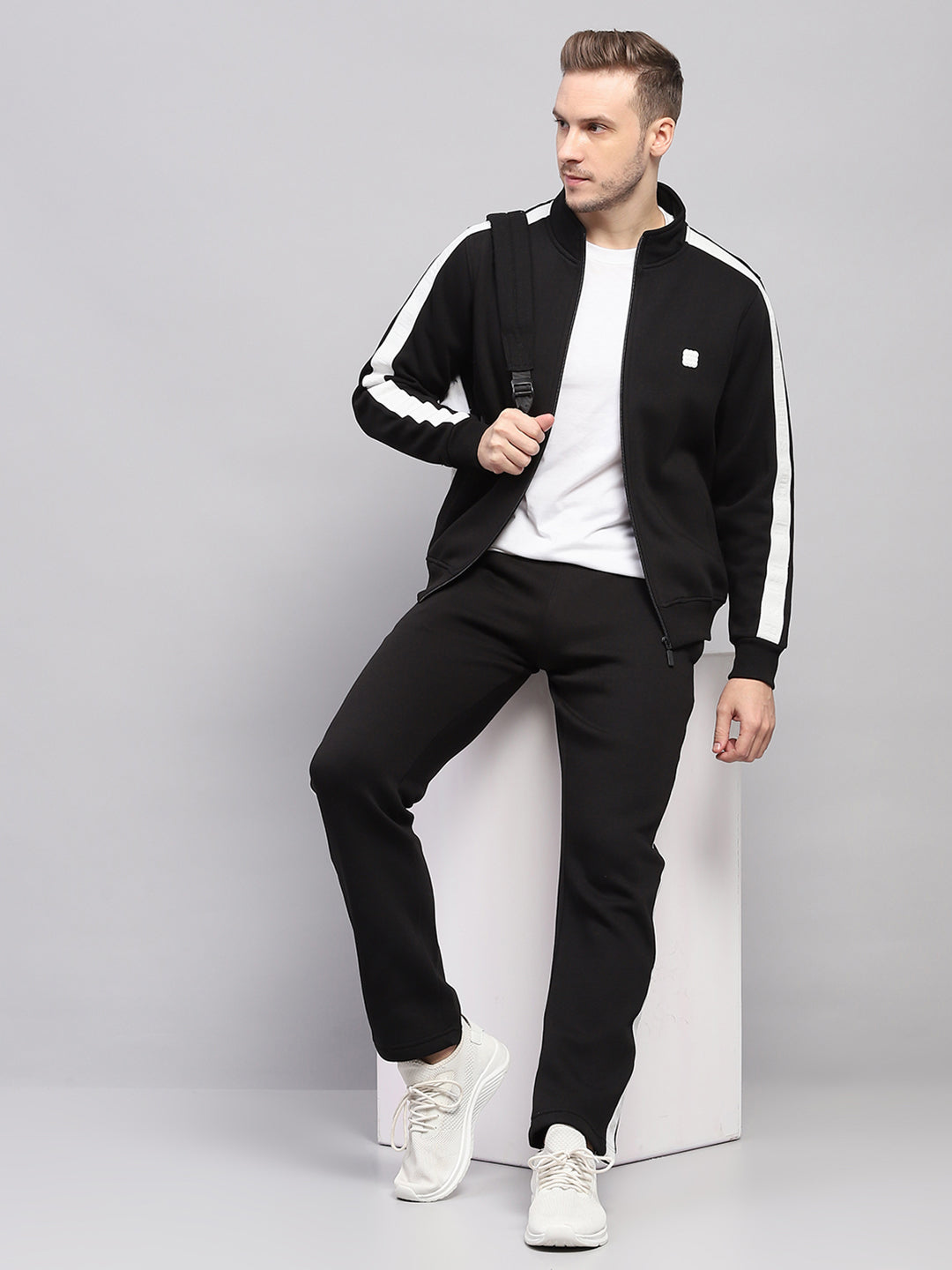 Men Black Solid Mock Neck Full Sleeve Winter Tracksuit