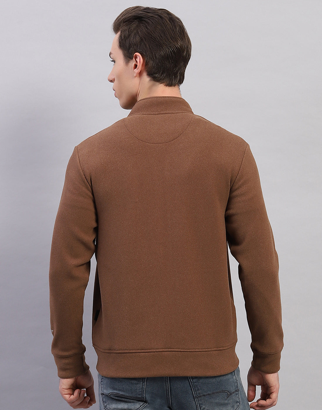 Men Brown Solid Round Neck Full Sleeve Sweatshirt