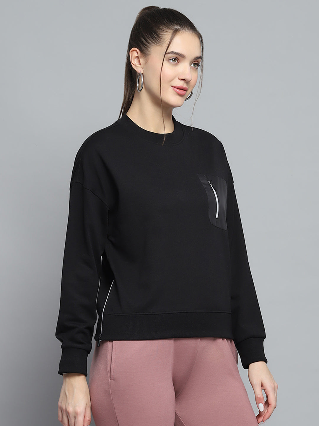 Women Black Printed Round Neck Full Sleeve Sweatshirt