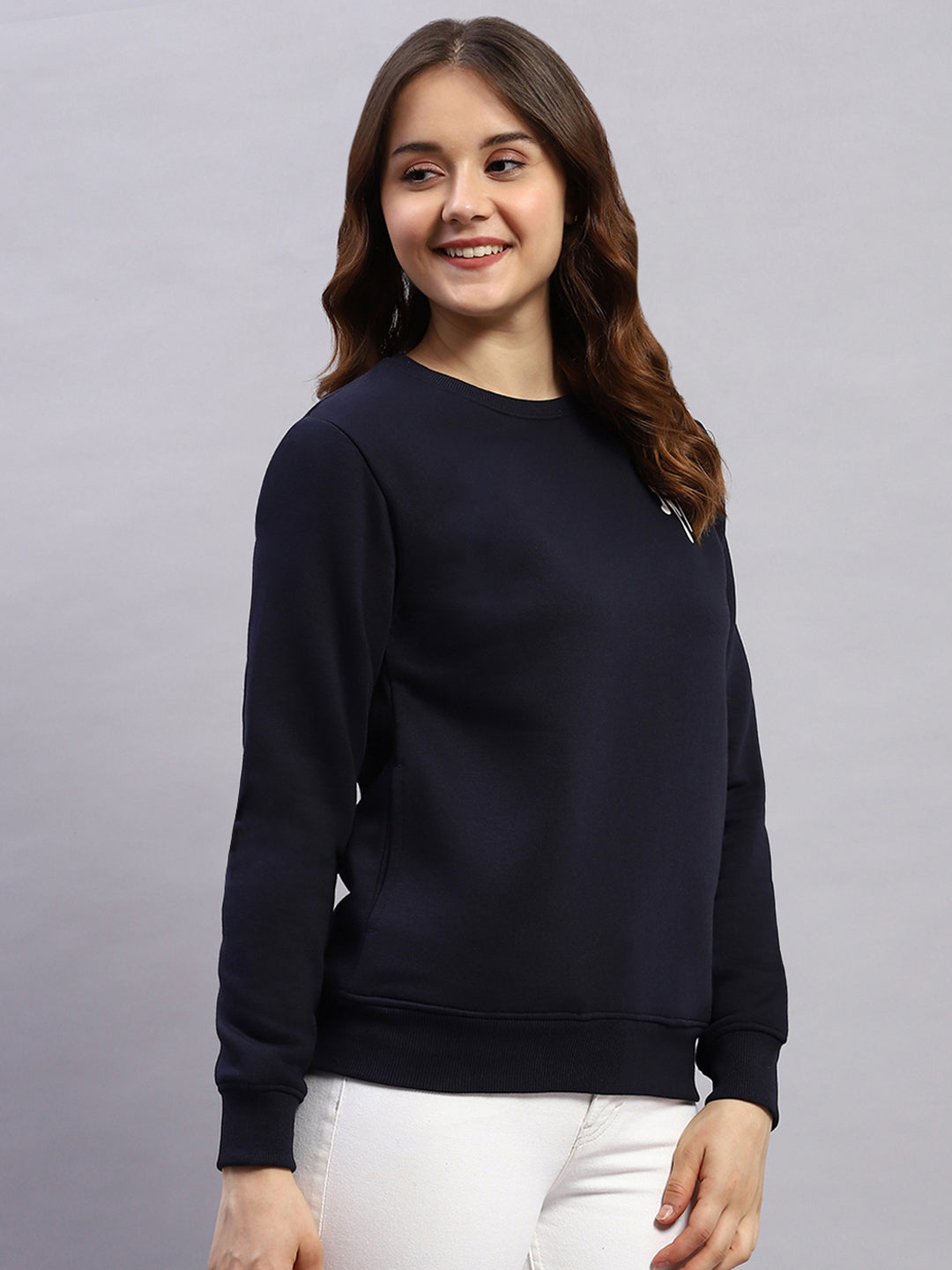 Women Navy Blue Printed Round Neck Full Sleeve Sweatshirt