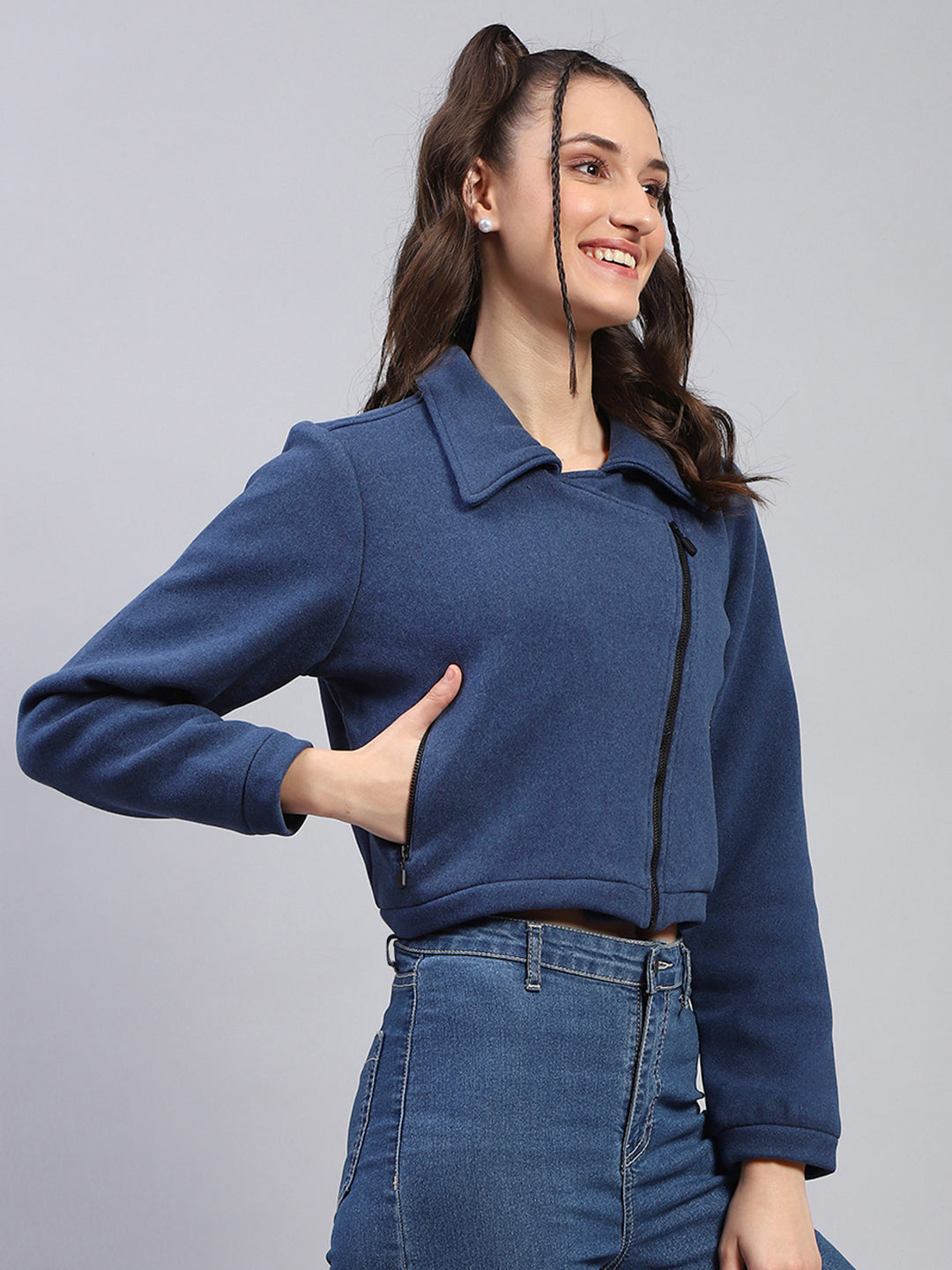 Women Blue Solid Collar Full Sleeve Jacket