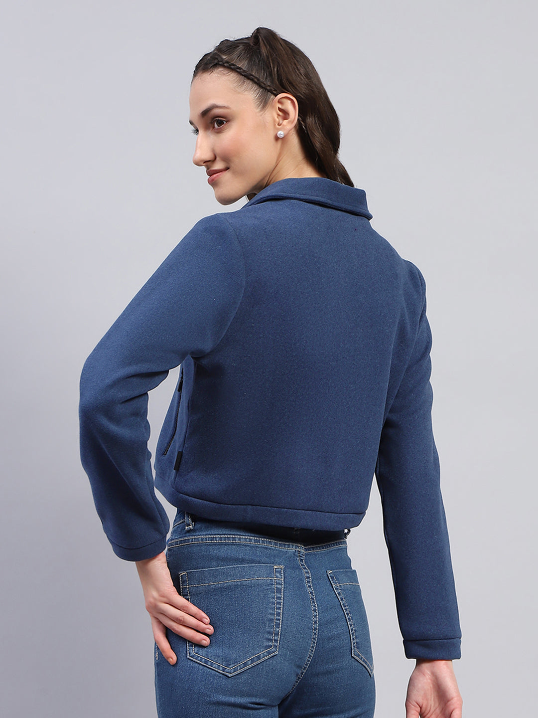 Women Blue Solid Collar Full Sleeve Jacket