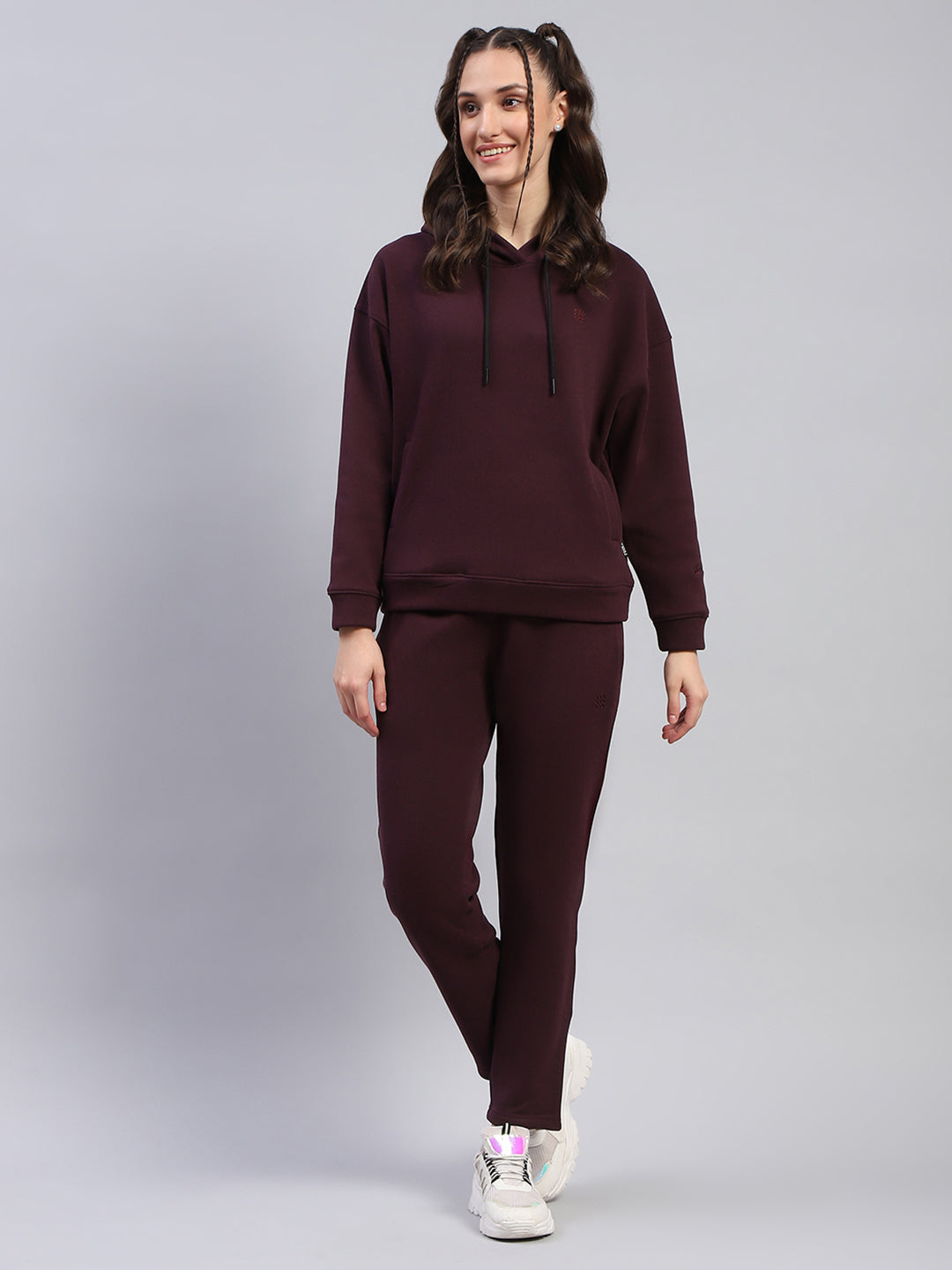 Women Maroon Solid Hooded Full Sleeve Tracksuit