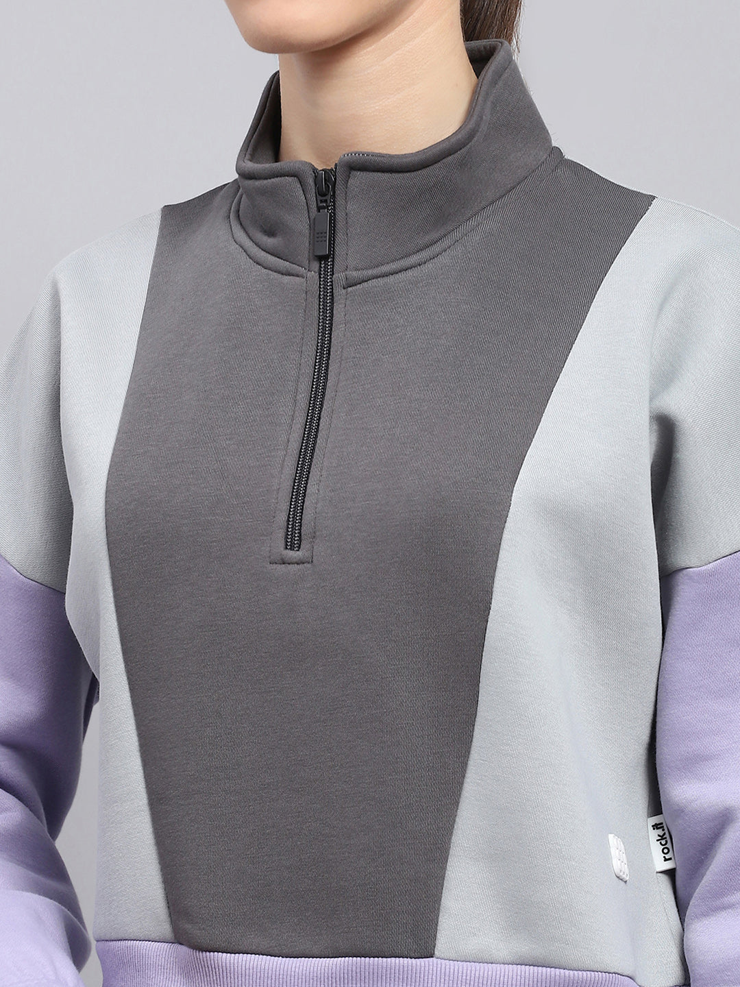 Women Grey Solid Mock Neck Full Sleeve Tracksuit