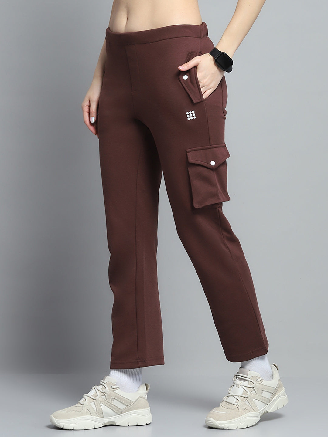 Women Brown Solid Round Neck Full Sleeve Tracksuit