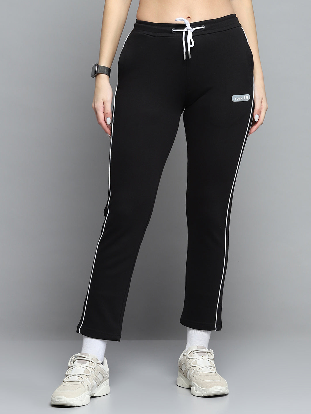 Women Black Solid Regular Fit Lower